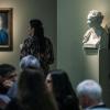 Messebesucher stehen vor dem Stand der Galerie Rob Smeets. Die Tefaf gilt als weltweit wichtigste Messe für alte Kunst und findet vom 9. bis 14.März 2024 in Maastricht statt. +++ dpa-Bildfunk +++<br>