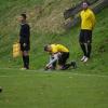 Gleich zweimal müssen die Kicker der Kreisliga Augsburg am verlängerten Osterwochenende die Stiefel schnüren. So wie hier Maximilian Mayer vom TSV Diedorf, der von Co-Trainer Alexander Galis beobachtet wird. Foto: Oliver Reiser