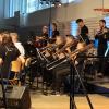 Die Schulbigband des Gymnasiums Königsbrunn leitete Petra Stahl.