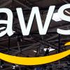 Das Firmenlogo von AWS.