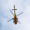 Zwei Männer sind nach einem Unfall bei Horgau schwer verletzt. Einer von ihnen wurde mit einem Hubschrauber ins Krankenhaus geflogen, berichtet die Polizei. 