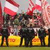 Der FC Pipinsried scheitert im  Fußball Toto-Pokal Halbfinale an den Würzburger Kickers.  Die Bilder vom Spiel.