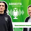Murat Akgün (links) spricht im Podcast "Abseitsgespräche" mit Gastgeber Lukas Eisenhut unter anderem über Integration.