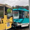Beim Zusammenstoß zweier Straßenbahnen in der sibirischen Stadt Kemerowo wurden mehr als 100 Menschen verletzt.