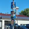 In der Gemeinde Wiedergeltingen dürfen Parteien künftig ausschließlich an den vier im Ort aufgestellten Anschlagtafeln plakatieren.  