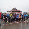 Dichtes Gedränge herrschte beim Start zum Halbmarathon in Altenmünster.