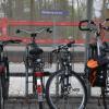 Am Neuburger Bahnhof sind immer wieder Fahrraddiebe unterwegs. In den vergangenen Monaten hat eine Videoüberwachung Täter abgeschreckt.