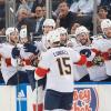 Die Florida Panthers bejubeln den Sieg gegen die New York Rangers.