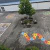 Ihren Pausenhof verschönert haben Grundschulkinder in Utting im Rahmen des Projekts "Frei-Day".