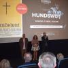 Nach der Vorstellung konnten die Zuschauer Fragen an das Filmtrio stellen: (von links) Christian Swoboda, Christine Neubauer und Produzent Daniel Alvarenga.
