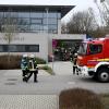 Die Feuerwehr war am Montag in der Gustav-Benz-Halle in Neu-Ulm im Einsatz. Dort hat es in der Umkleide gebrannt.  