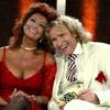 Sophia Loren mit Showmaster Thomas Gottschalk in der Fernsehshow "Wetten, dass..?" 2004.