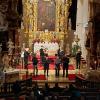 Als zum Schluss des zweiten Konzerts der Reihe zum Ulrichsjubiläum das Schlusslied "Bleib bei uns Herr" gesungen wurde, waren alle Musiker gemeinsam im Chorraum der Eresinger Pfarrkirche.