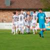 Jubeltraube: Der FC Ehekirchen holte in den vergangenen beiden Spielen vier Punkte. Am Sonntag empfängt der Tabellenvierte den SC Aufkirchen. Foto: Daniel Worsch 