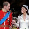 Die Hochzeit von Prinz William und seiner Frau Kate ist 13 Jahre her. Damals trug Kate die Cartier Halo Tiara, welche von Königin Elizabeth II. geliehen wurde.