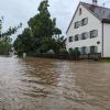 In Dirlewang überflutete das Hochwasser Anfang Juni einen Teil des Ortes. Nun wurde das Thema bei einer Info-Veranstaltung aufbereitet.