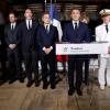 Der französische Präsident Emmanuel Macron (2.v.r) hält eine Rede in der Residenz des Hochkommissars von Neukaledonien.