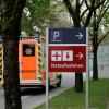 Auf dem Gelände des Inn-Salzach-Klinikums Gabersee in Wasserburg am Inn ist ein Arzt getötet worden.