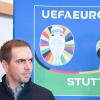 Philipp Lahm, der Turnierdirektor der Fußball Europameisterschaft 2024, steht bei einer Pressekonferenz im Rathaus.
