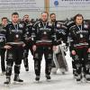 Die Enttäuschung steht den Eisbären ins Gesicht geschrieben. Unmittelbar nach der Finalserie fühlte sich die Landesliga-Vizemeisterschaft als Niederlage an. 