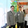 Johannes Wagner (links), Valentin Hölzl und Simona Reinnisch  vom Energieparkentwickler UKA aus Straubing. 