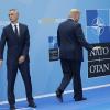An die Amtszeit von Präsident Donald Trump hat die Allianz keine besonders erfreulichen Erinnerungen. Im Bild mit Nato-Generalsekretär Jens Stoltenberg 2018 auf dem Nato-Gipfel in Brüssel. 