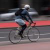 Laut einer Forsa-Umfrage von 2022 sind 59 Prozent der Befragten für eine allgemeine Fahrradhelmpflicht.