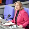 Das Thema Sicherheit stehe im Bundestag permanent auf der Agenda, so Bundestagspräsidentin Bärbel Bas.