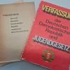 Die Verfassung der DDR: Dem Papier nach hatten die Bürger viele Freiheiten. 