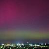 Ein gewaltiger Sonnensturm lässt auch über dem Unterallgäu den Nachthimmel leuchten. Polarlicht war in der Nacht auf Samstag auch in Bad Wörishofen zu sehen. Die Aurora Borealis nahm in der Nacht beständig zu und war zwischenzeitlich auch mit bloßem Auge über Bad Wörishofen gut zu sehen. Die Polarlichter schimmerten in verschiedenen Farben, von denen manche aber erst durch das Objektiv einer Kamera sichtbar wurden. Der Sonensturm soll laut US-Wetterbehörde NOAA das Wochenende über anhalten.