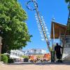 Maibaum Meitingen
Aufstellung.jpg (Foto: Niklas Brand)
Seit Samstag vergangene Woche steht der Maibaum. Am kommenden Samstag werden drei Kindergartengruppen drumherum tanzen.
