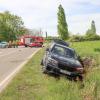 Auf der GZ31 hat es gekracht. Ein Linksabbieger übersah einen SUV, der nach der Kollision im Straßengraben landete.