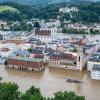 Teile der Altstadt von Passau sind vom Hochwasser der Donau überflutet.