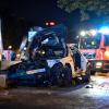 Das Wrack des Unfallfahrzeugs in Berlin-Charlottenburg.