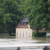 Dem Ruderclub steht das Wasser bis zum Fenster. 