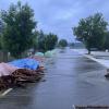 Die Straße von Wattenweiler nach Unterwiesenbach wurde heftig überspült und im Hochwasserverlauf schwer beschädigt.