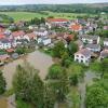 Die anhaltenden Regenfälle sorgen im Landkreis Aichach-Friedberg für Überschwemmungen. Feuerwehren sind im Dauereinsatz.