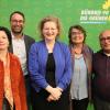 Die Landkreis-Grünen ziehen hinsichtlich der anstehenden Europawahl mit Landrat Martin Sailer (CSU) an einem Strang (von links): Barbara Lochbihler, Max Deisenhofer, Andie Wörle, Silvia Daßler und Cemal Bozoğlu.
