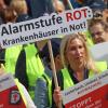 Protest von Klinikbeschäftigten gegen die Ampelpolitik: Ist die Reform eine Mogelpackung?