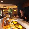 ulia Maier ist die Inhaberin des neuen Café und Bistro in Walkertshofen