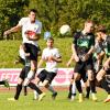 Florian Heiß springt am höchsten: Der Stammspieler, hier beim Derby gegen die Gundelfinger U23, kehrt gegen Ecknach in den Kader des TSV Wertingen zurück. 