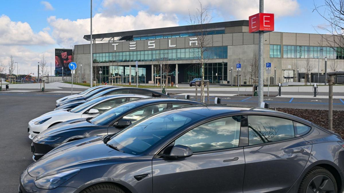 Tesla Mit Rückgang Bei Auslieferungen Im Ersten Quartal