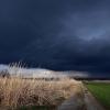 Der Deutsche Wetterdienst erwartet am Dienstag schwere Gewitter in Deutschland.