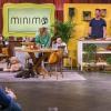 Kathrin und Kevin Strickle wollen mit Sohn Kiano die Juroren (vorne links Carsten Maschmeyer) mit ihrem Start-up "Minimo" überzeugen.