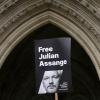 Der Australier Julian Assange sitzt seit seiner Festnahme im April 2019 im Londoner Hochsicherheitsgefängnis Belmarsh.