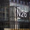 N26 ist in 24 Ländern in Europa aktiv und beschäftigt rund 1500 Mitarbeiterinnen und Mitarbeiter, darunter rund 1000 in Berlin.