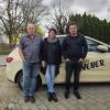 Wechsel bei Taxi Weber: Herbert und Anja Weber übergeben zum 1. April ihr Taxi-Unternehmen an Benedikt Dünzl (rechts).