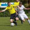 Hoffen im Gemeindederby gegen den TSV Burgheim auf eine dicke Überraschung: Christoph Meier (links) und seine Teamkollegen vom FC Illdorf. Foto: Daniel Worsch