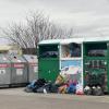 Auf dem Edeka-Parkplatz in Kissing könnte neben dem Altkleidercontainer bald eine DHL-Packstation stehen.