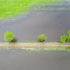 Ganze Wiesen und Felder waren nach den anhaltenden Regenfällen überschwemmt.